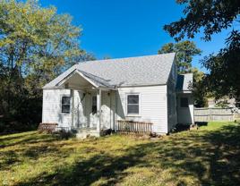 650 Salem Ave - Photo 1 of 1