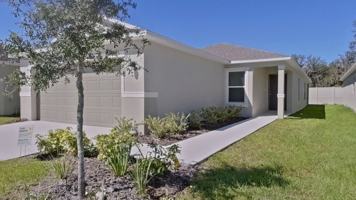 featured image of 711 711 Chesnut Ln.