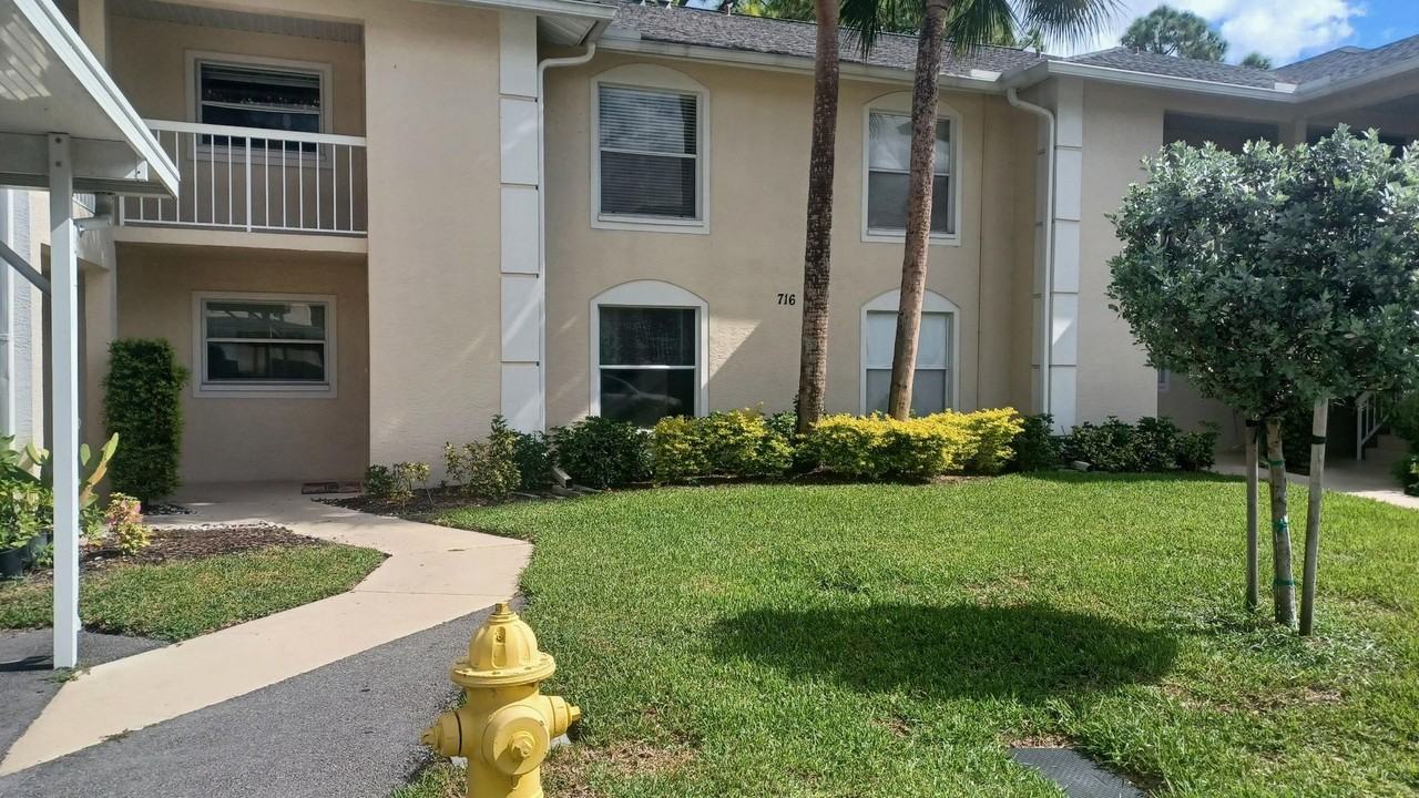 716 Landover Cir #102 - Photo 6 of 36