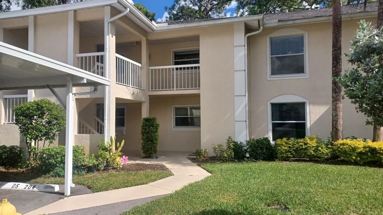 716 Landover Cir #102 - Photo 3 of 36