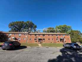 725 Akron Dr #M - Photo 1 of 1