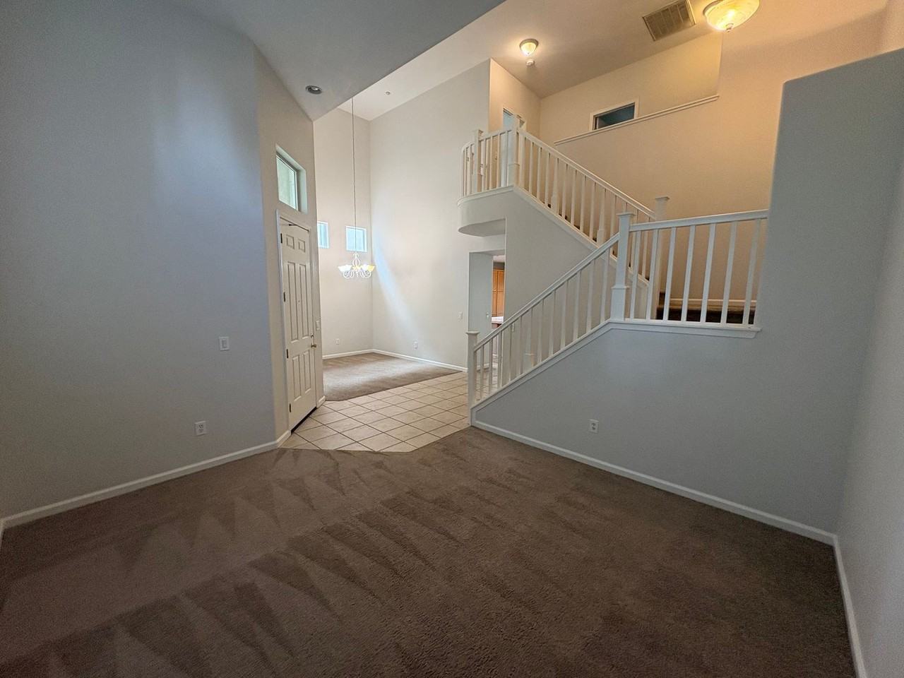 123 Panorama Way - Photo 4 of 24