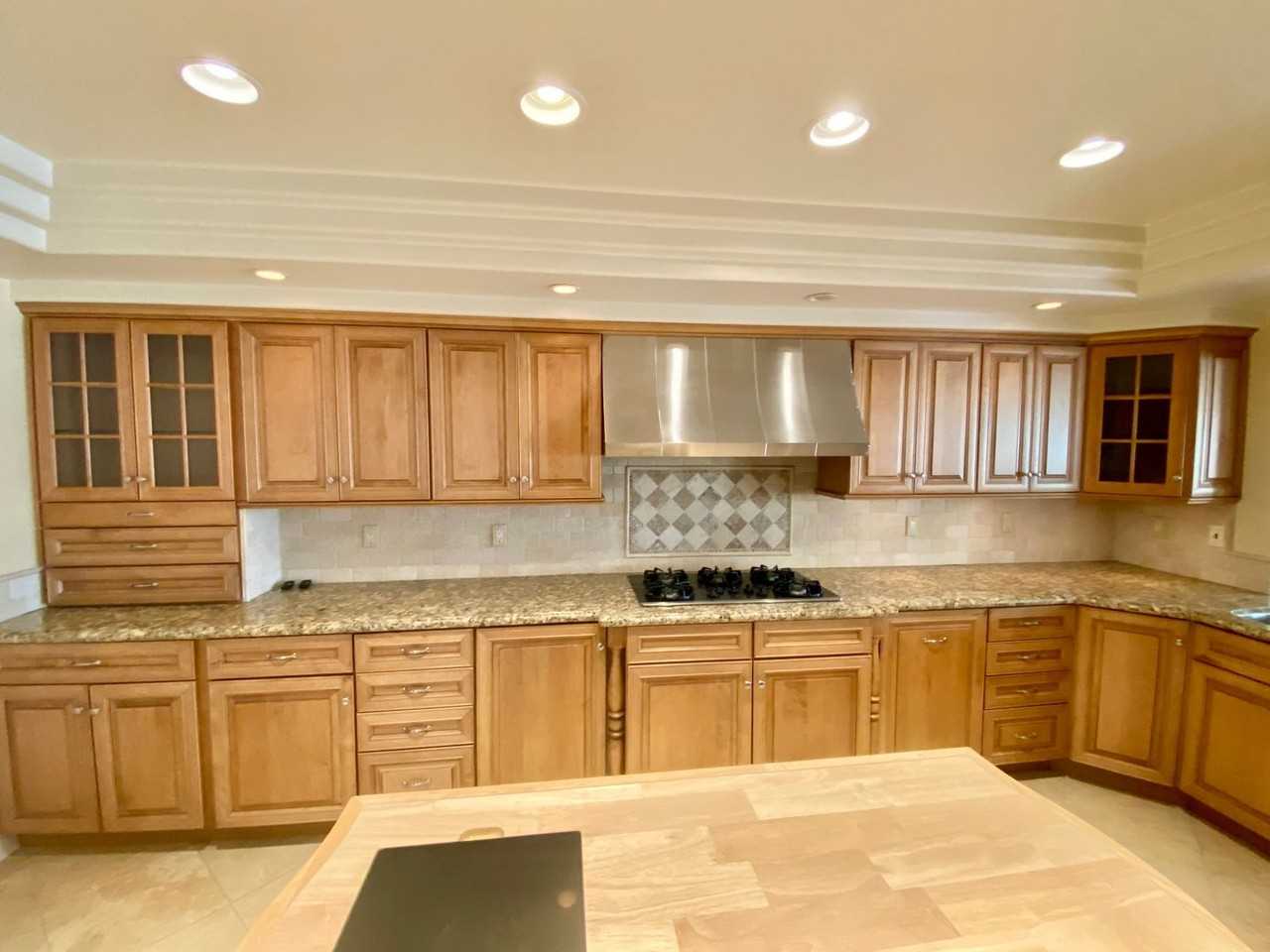 4555 Tam Oshanter Dr - Photo 5 of 32