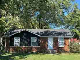 803 Ringgold Rd - Photo 1 of 1