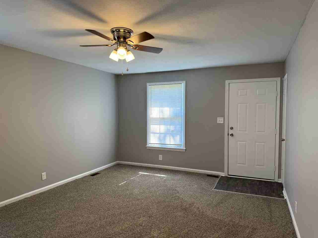 803 Ringgold Rd - Photo 2 of 20