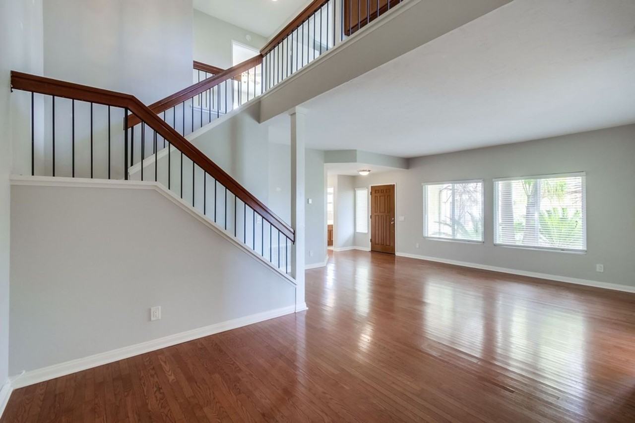 848 Summerhill Ct - Photo 6 of 44