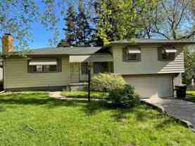 9512 Emmet St - Photo 1 of 1