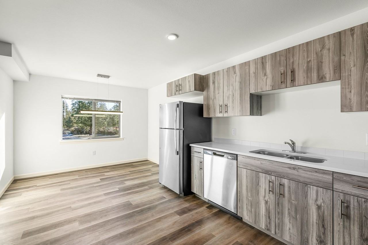 188- Oxbow Flats Building E - Photo 2 of 15