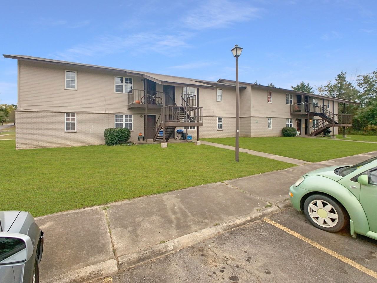 WE Building #870 - Photo 4 of 6