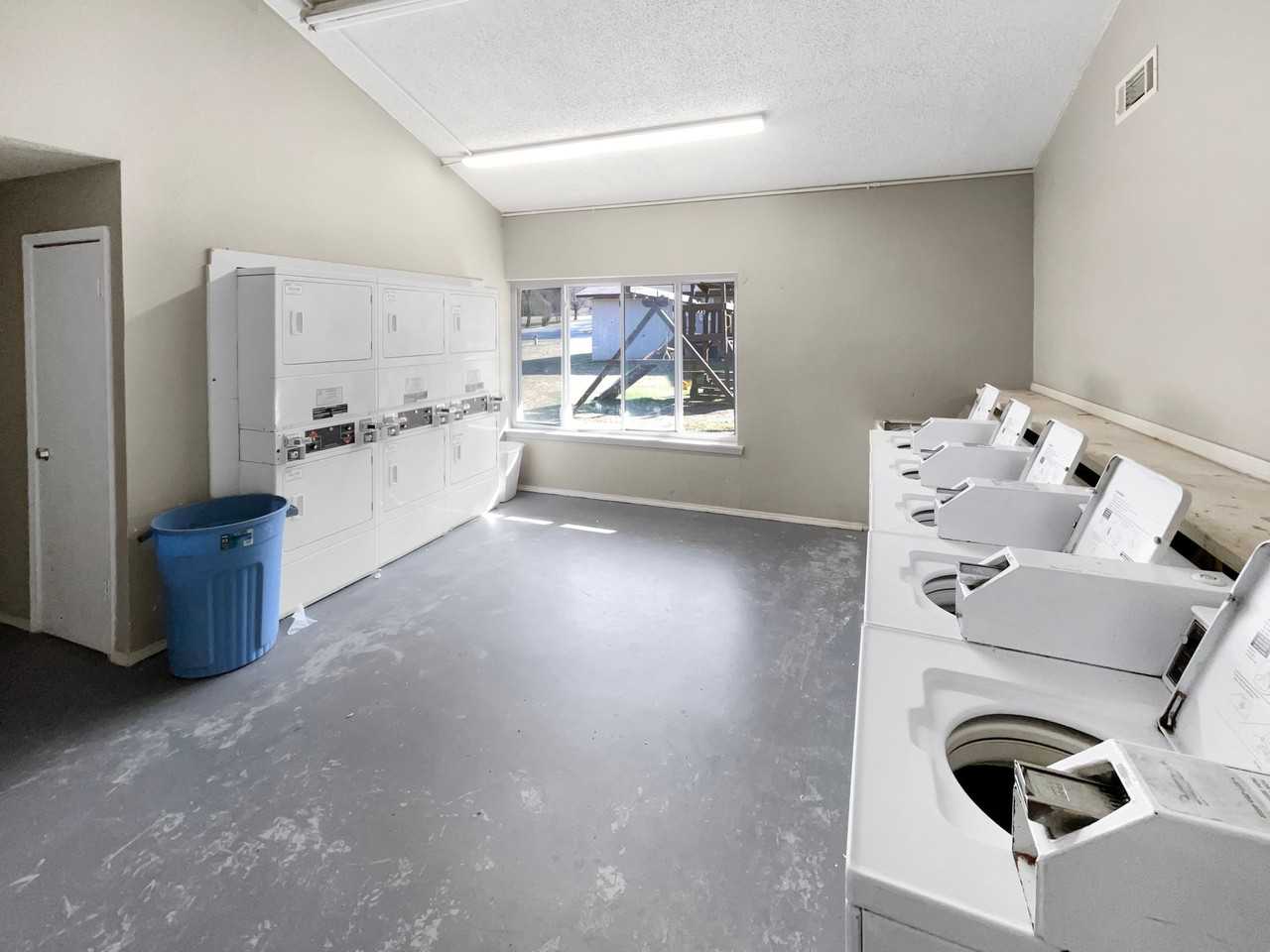 WE Building #870 - Photo 6 of 6