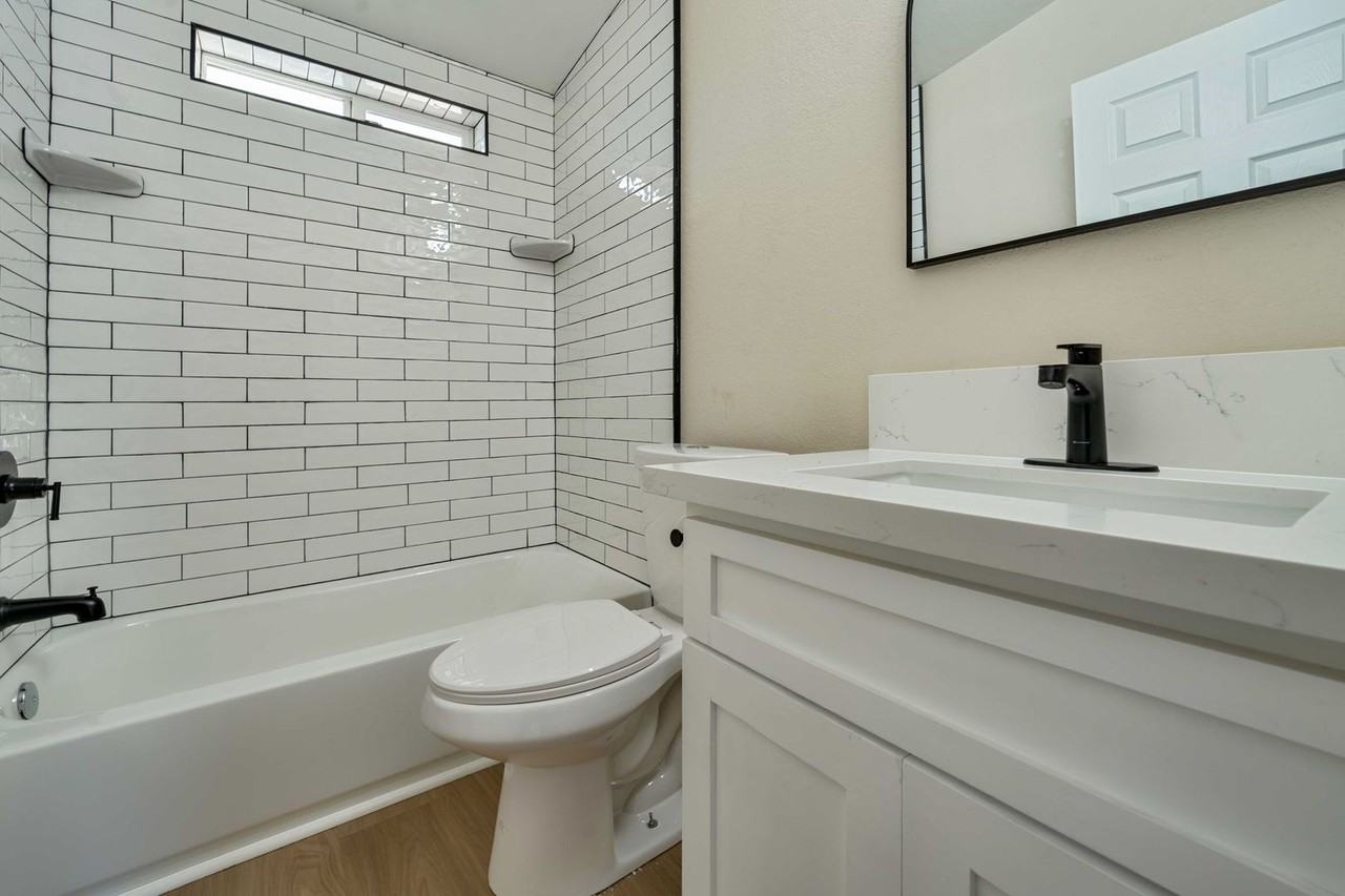 4120 35th St - Photo 4 of 26