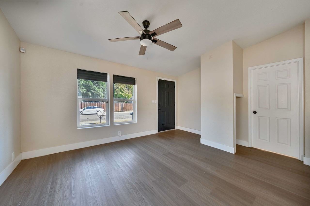 4120 35th St - Photo 6 of 26