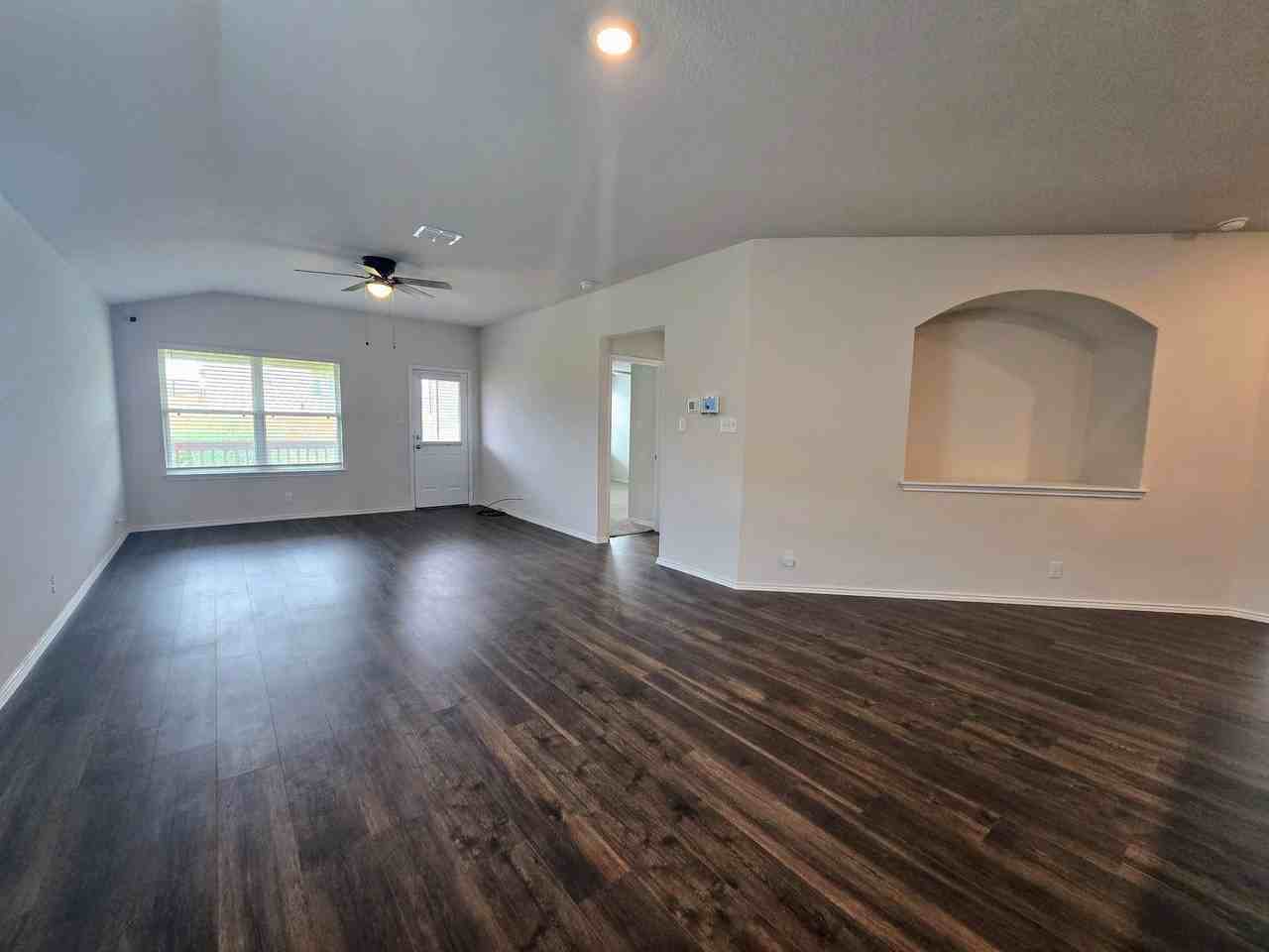 5802 Brook Pr - Photo 2 of 16