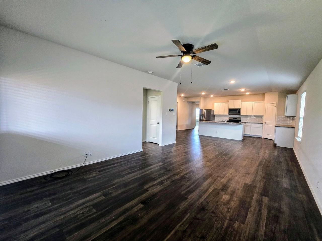 5802 Brook Pr - Photo 3 of 16