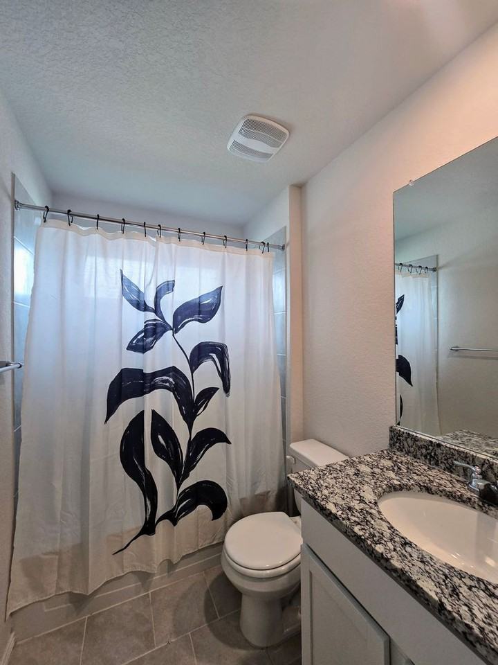 5802 Brook Pr - Photo 6 of 16