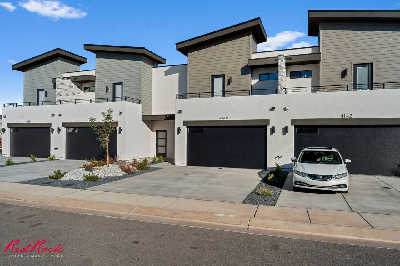 4150 S Baywood Dr - Photo 4 of 34