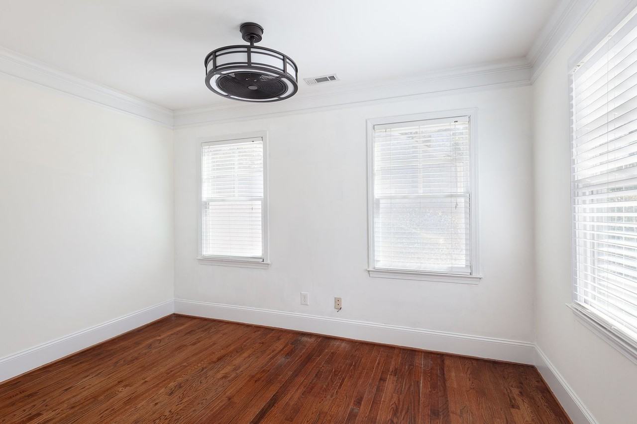 1214 Beechview Dr Se - Photo 5 of 33