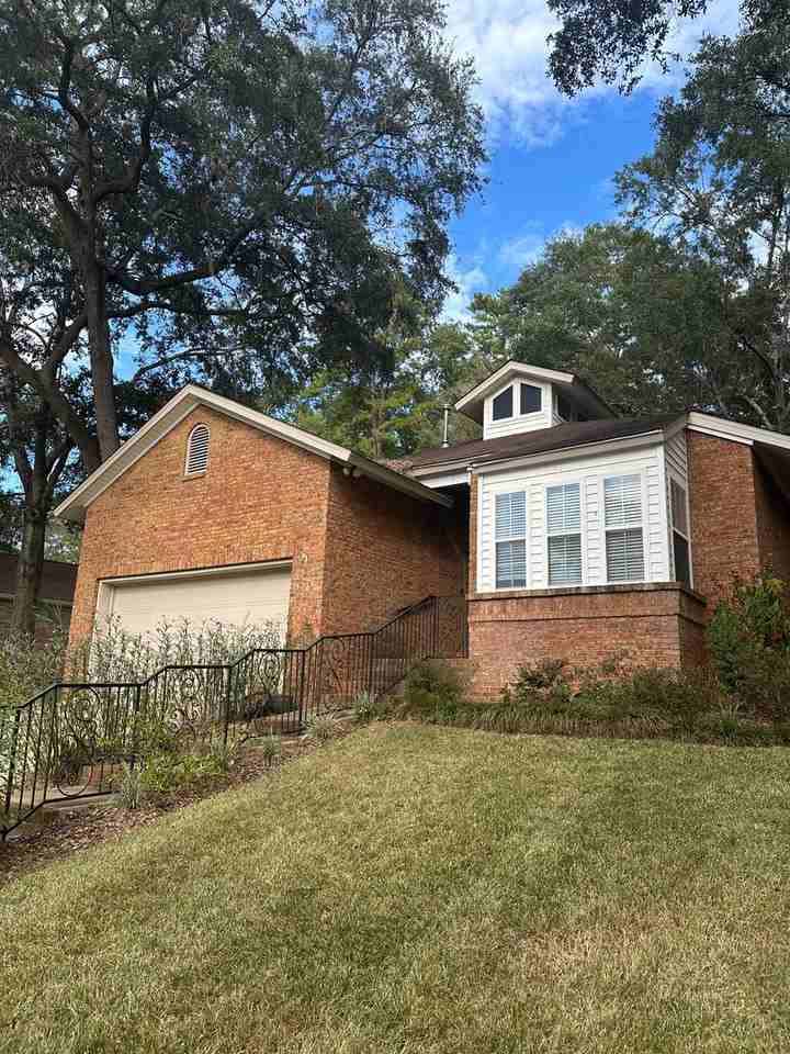 4098 Tam O Shanter - Photo 3 of 43