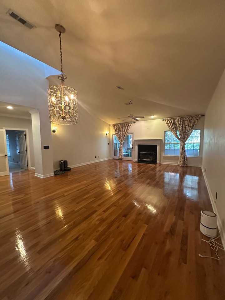 4098 Tam O Shanter - Photo 6 of 43