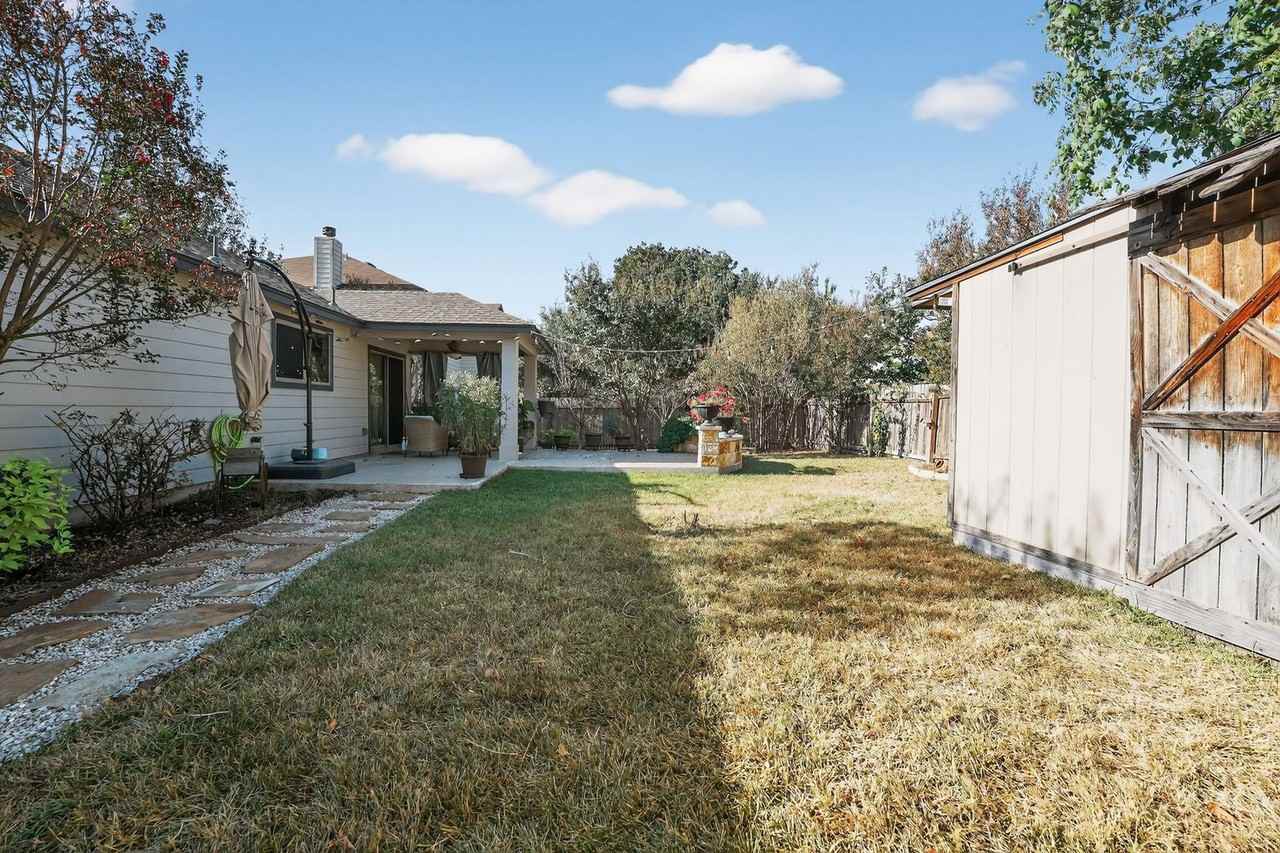 316 Cliffwood Dr - Photo 3 of 18