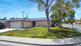 313 Lily St - Photo 1 of 1