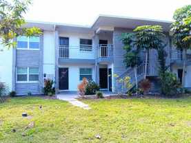 116 Sw Jefferson Cir N - Photo 1 of 1