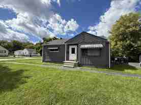 1412 N Ballenger Hwy - Photo 1 of 1