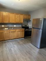 621 N Bryan Ave - Photo 1 of 1