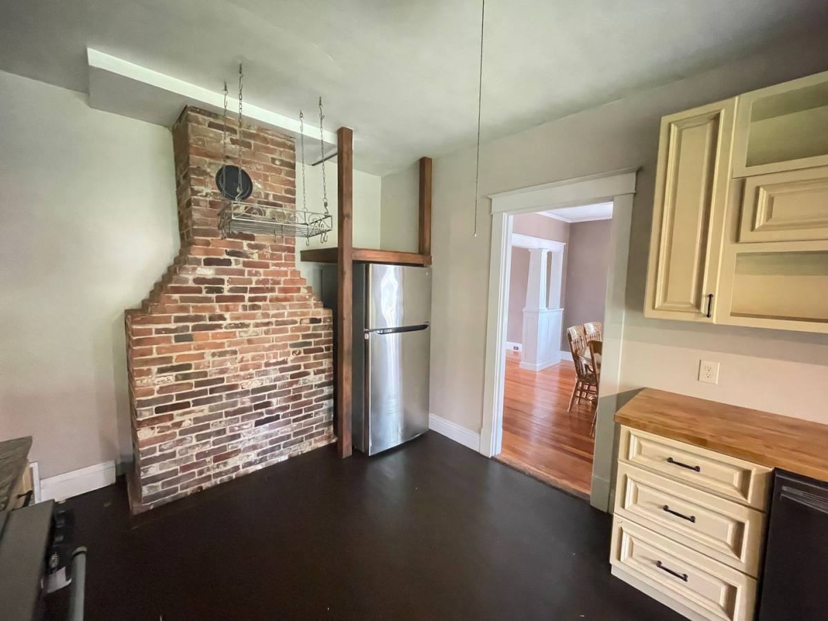 28 Charles Street - Photo 3 of 10