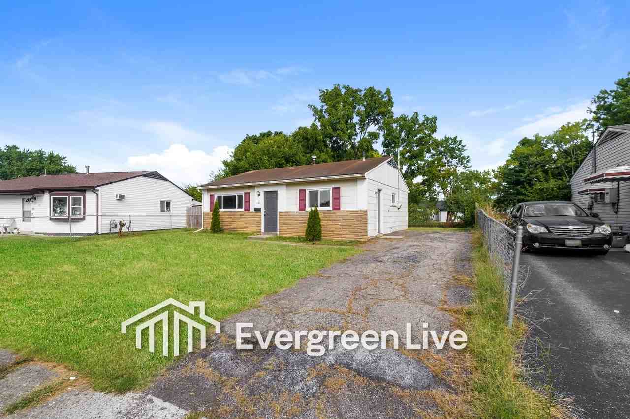 3123 Houston Dr - Photo 2 of 15