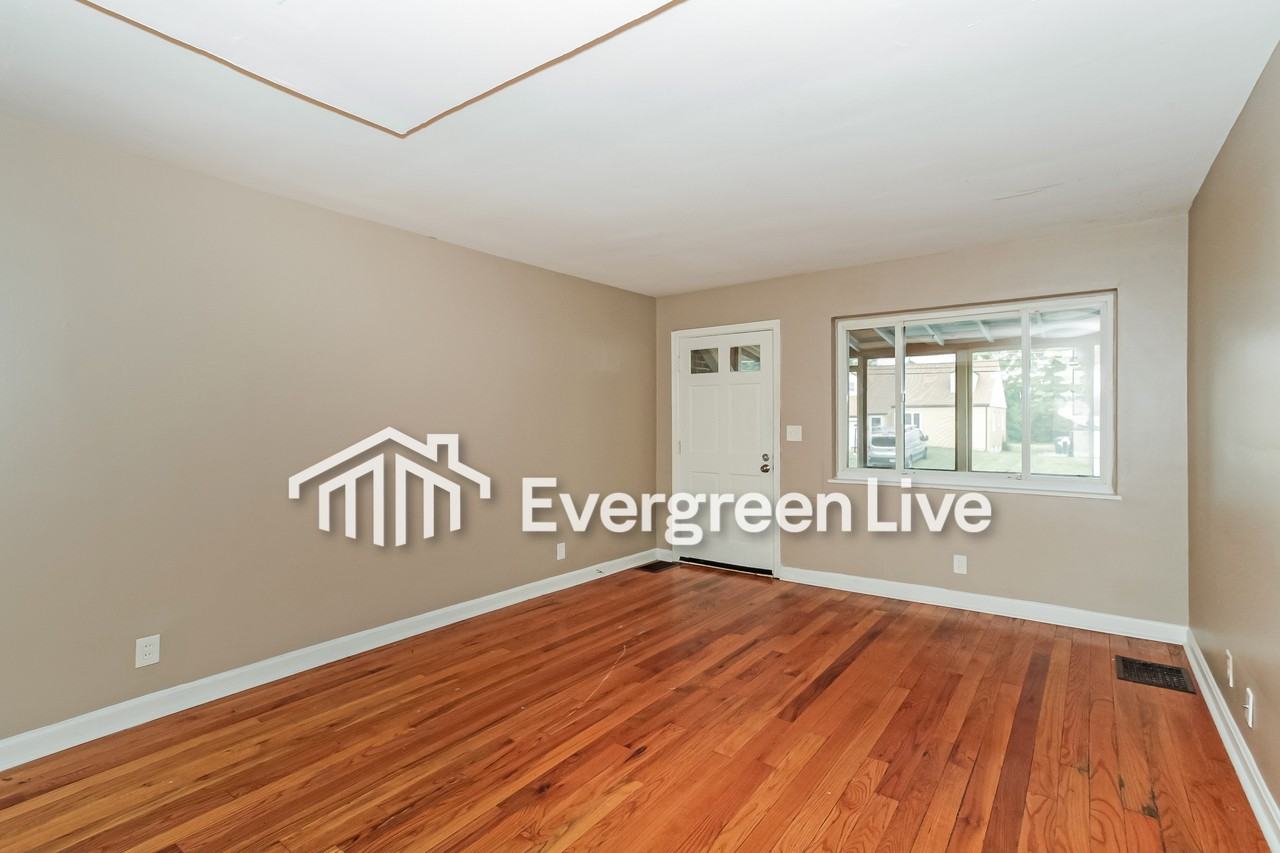 6829 Tarawa Dr - Photo 4 of 16