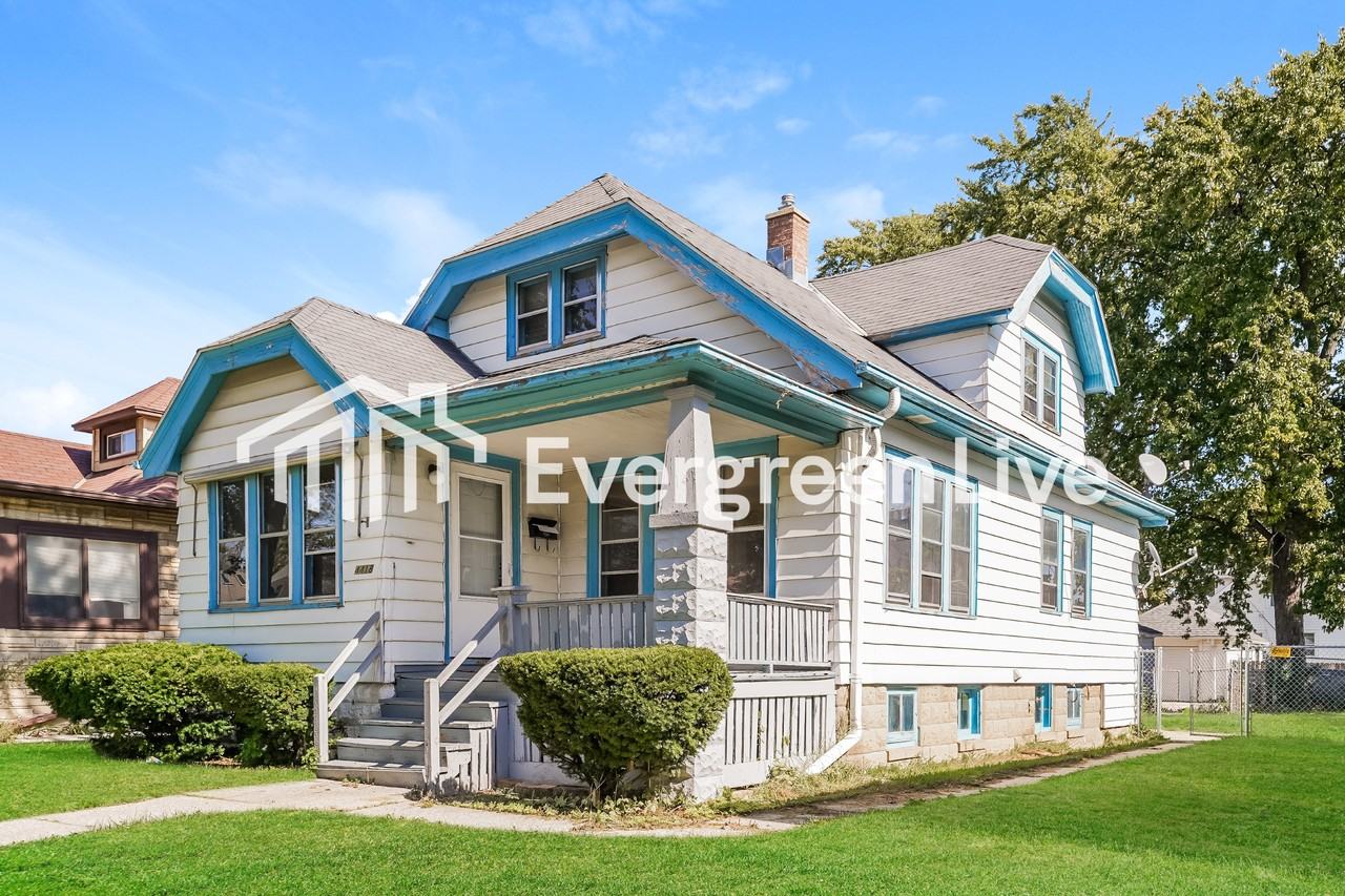 4418 N 57th St - Photo 2 of 15