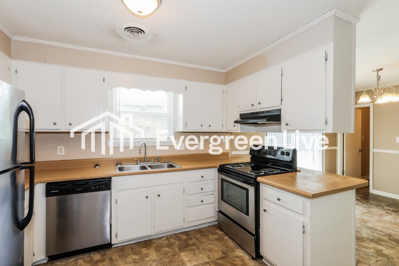 3426 Gary Circle - Photo 6 of 15