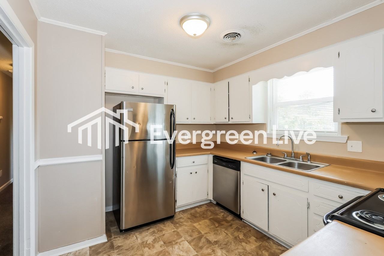 3426 Gary Circle - Photo 7 of 15