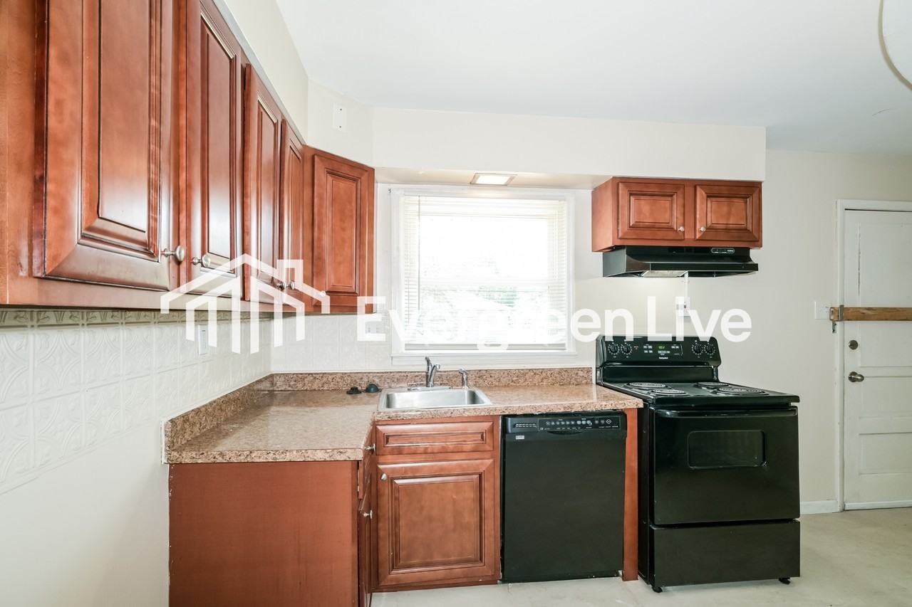 220 Jeanette Dr - Photo 6 of 16