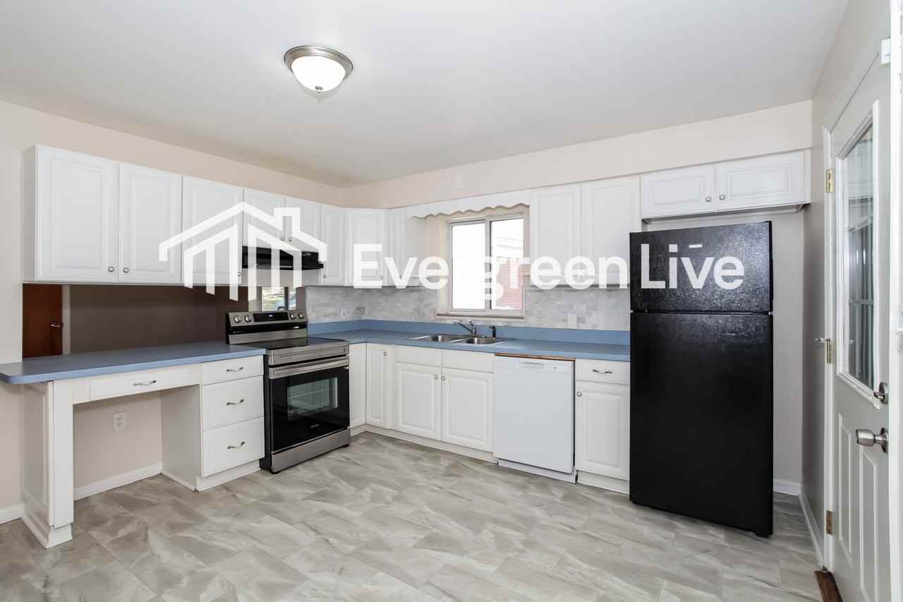 19 Cromwell Rd - Photo 7 of 15