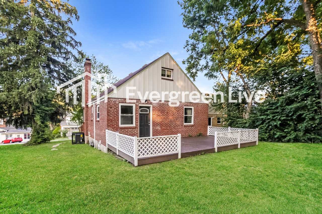 567 Greenwell Ave - Photo 2 of 15