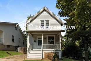 3310 Augusta Ave - Photo 1 of 1