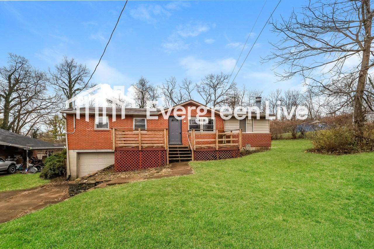 107 W Leslie Ave - Photo 2 of 15