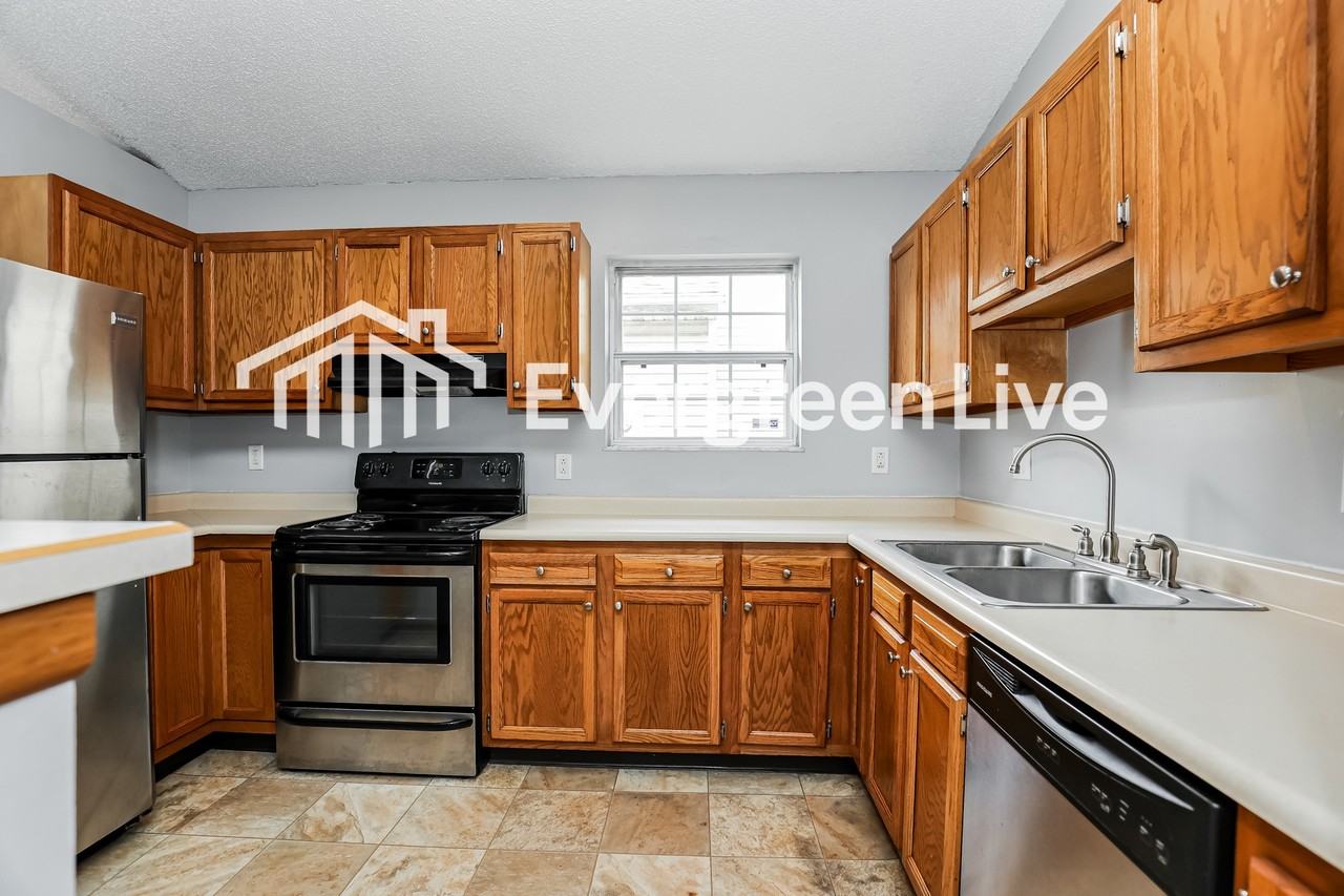 2013 Monarch Dr - Photo 7 of 16