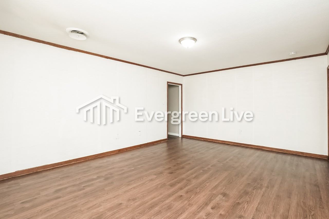 5805 Baxter Drive - Photo 7 of 16