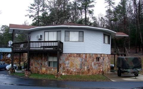 526 Red Bush School Rd - Photo 3 of 18