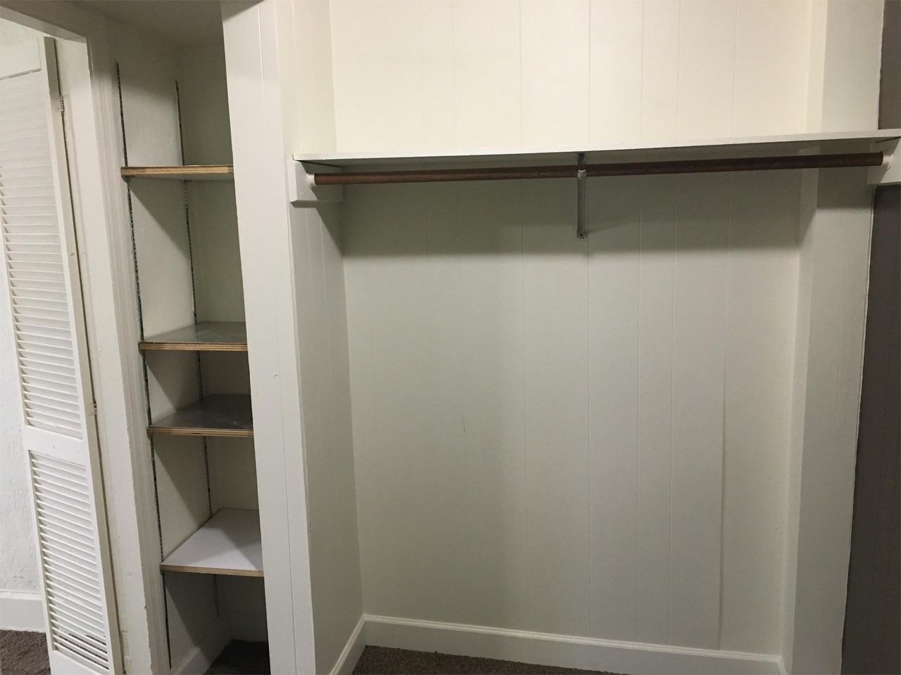 832 1/2 Rush Ave - Photo 2 of 11