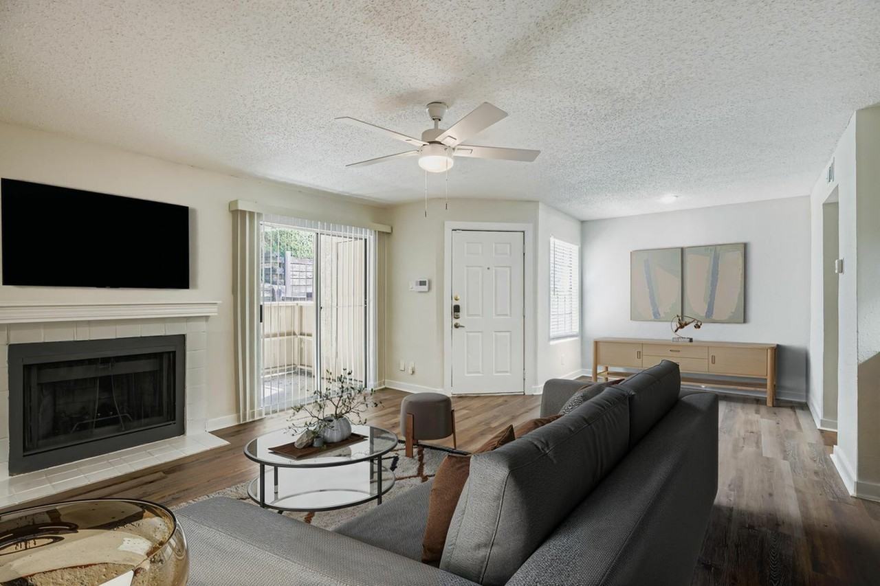 Rise Apollo Heights - Photo 4 of 50