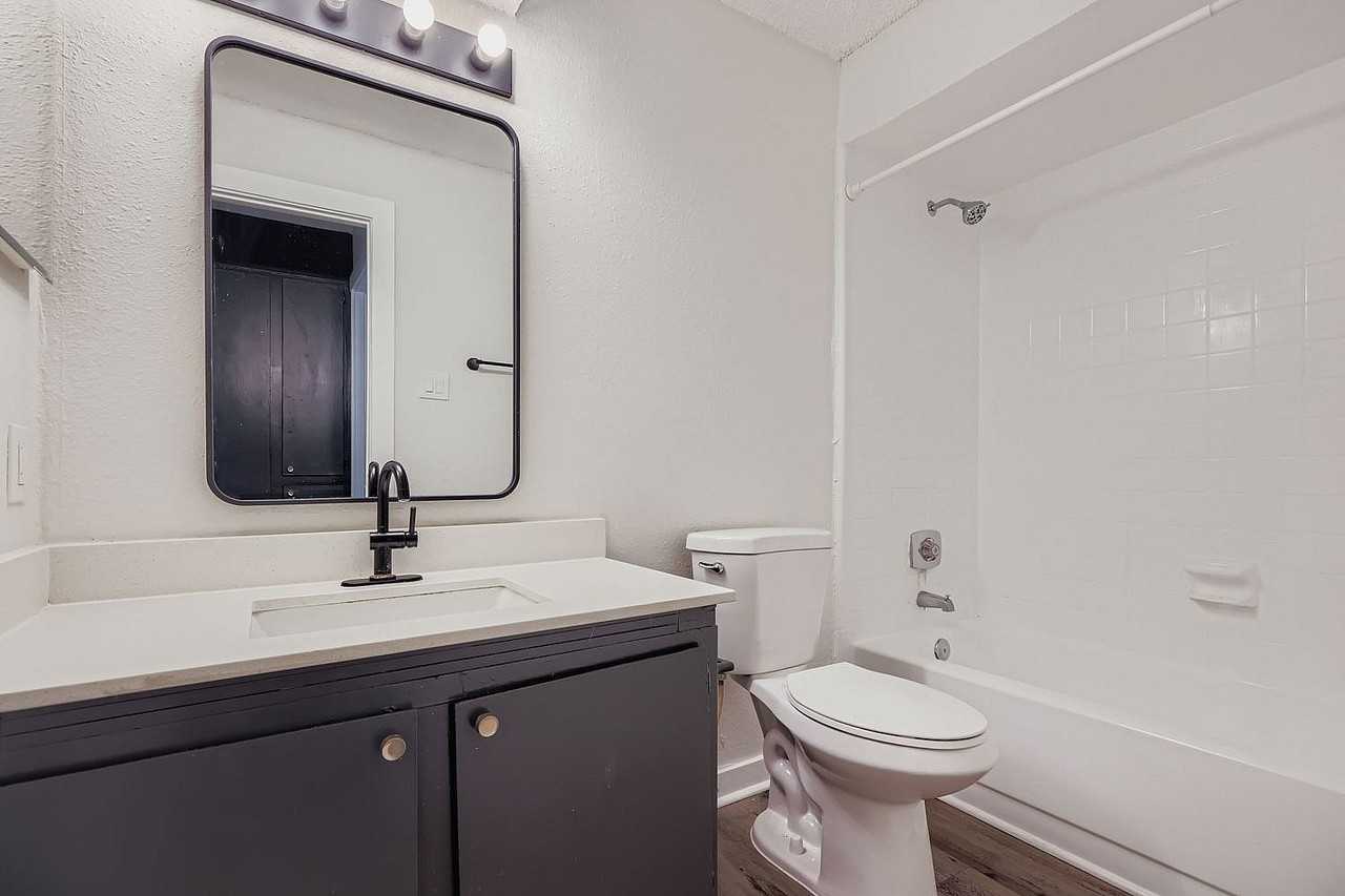 Rise Apollo Heights - Photo 7 of 50