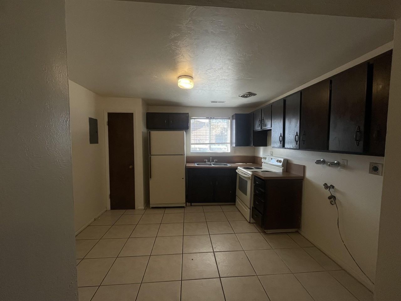 1540 Se - Photo 5 of 14