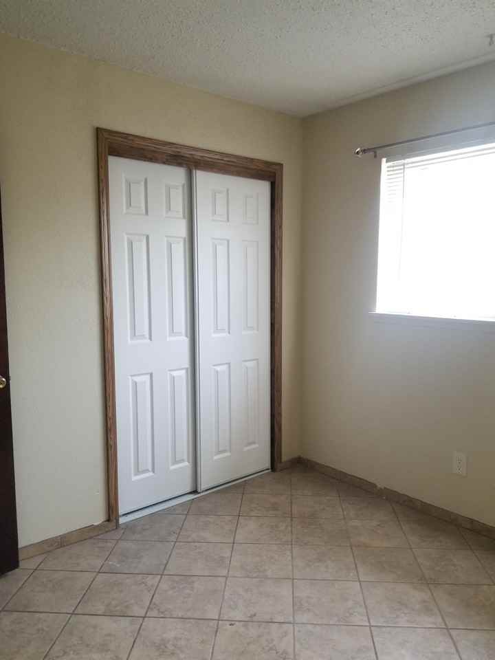 3944 Camino Del Valle Sw - Photo 3 of 14