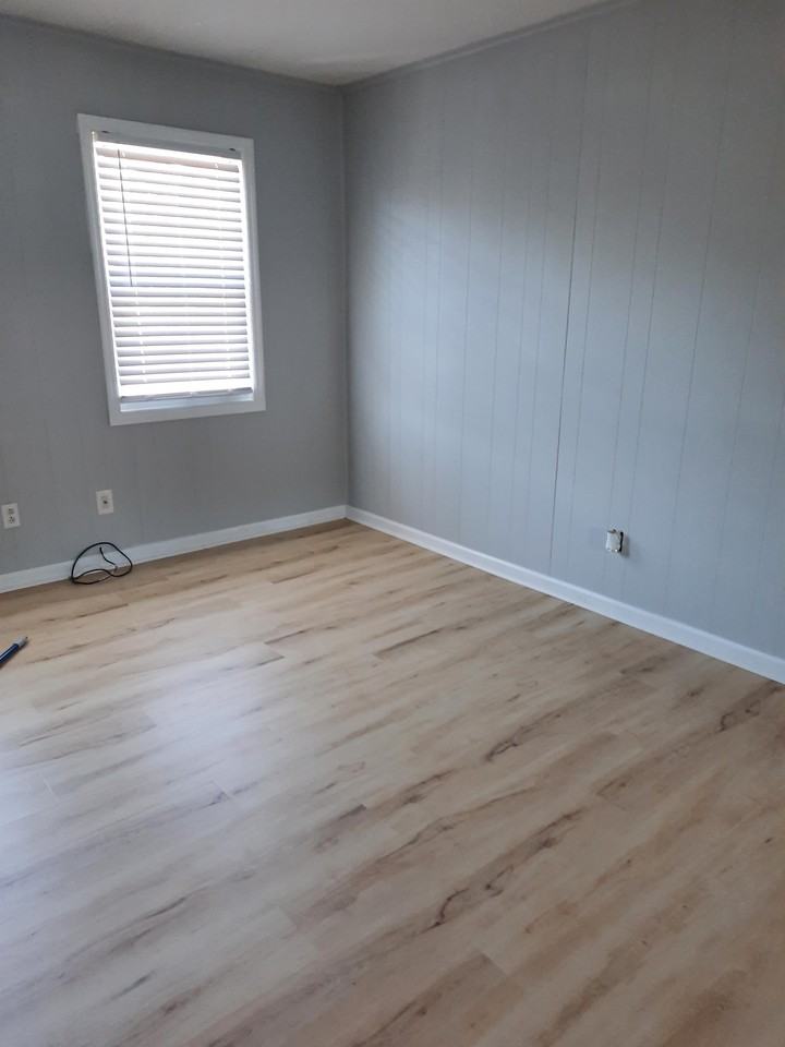 210 Shipman Rd Bldg E #4 - Photo 6 of 20