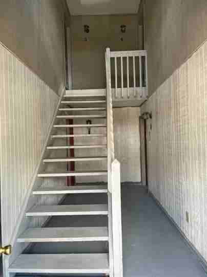 210 Shipman Rd Bldg E #4 - Photo 4 of 20