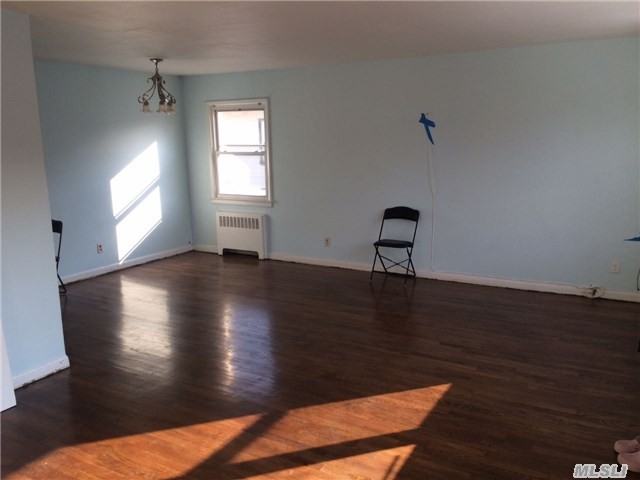 339 Cochran Pl - Photo 2 of 9